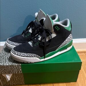 Jordan Air Jordan 3 Retro in Black, Pine Green, Silver, White